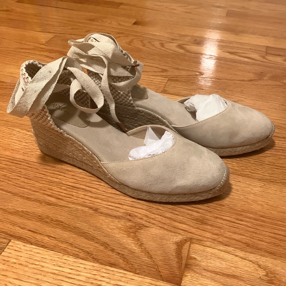 Boden Suede Espadrille Wedge Ankle Tie Shoes | Neutral Brand New in Box. Size 39